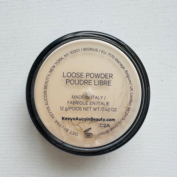 Kevyn Aucoin #37500 Loose Powder 0.42oz / 12g - Picture 6 of 6